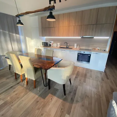 Apartman Demaenovska Dolina Апартаменты